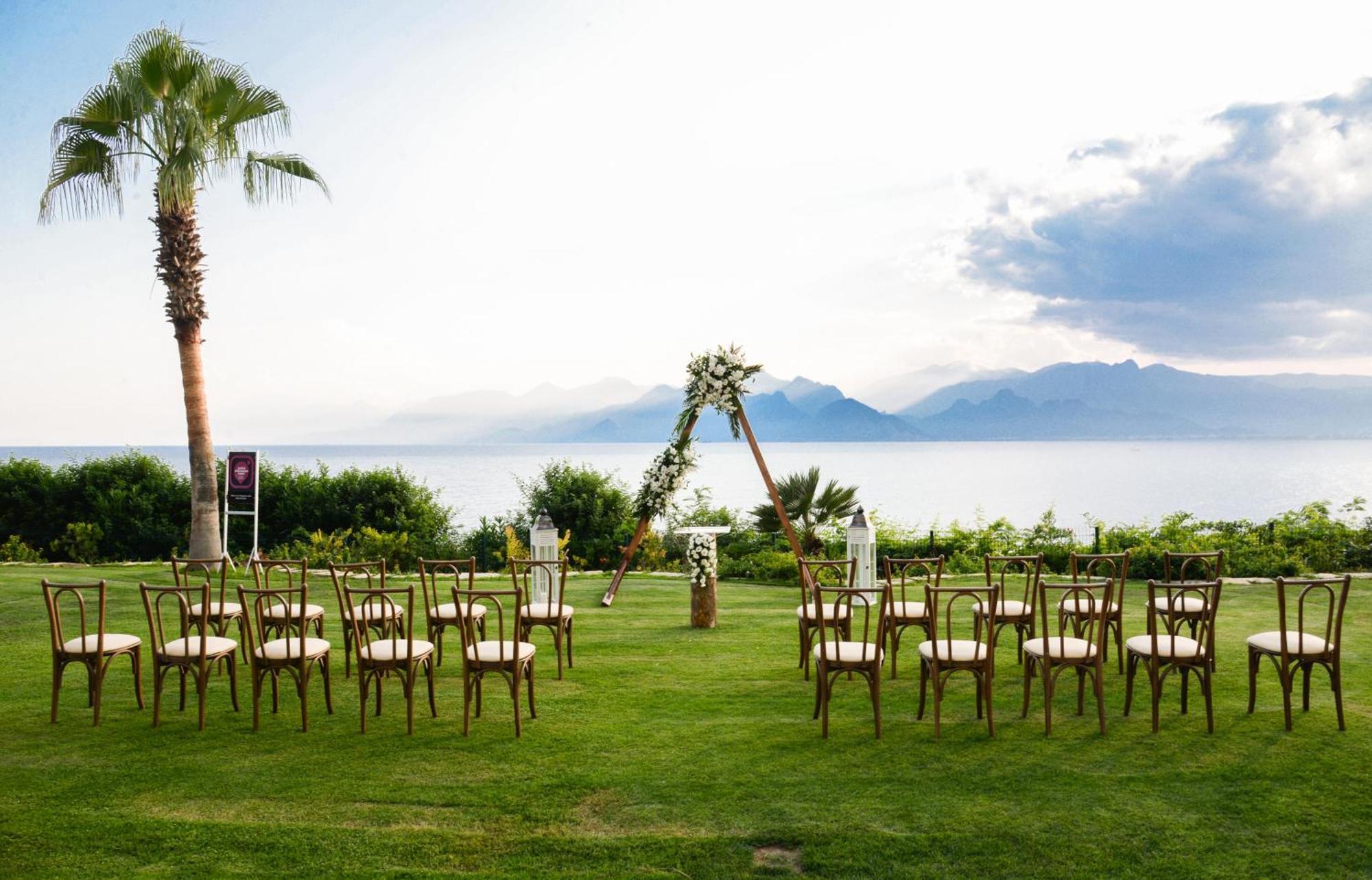 Akra Antalya Hotel Kültér fotó Wedding venue